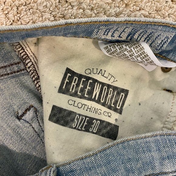 Free World Men's Jeans - Picture 4 of 4